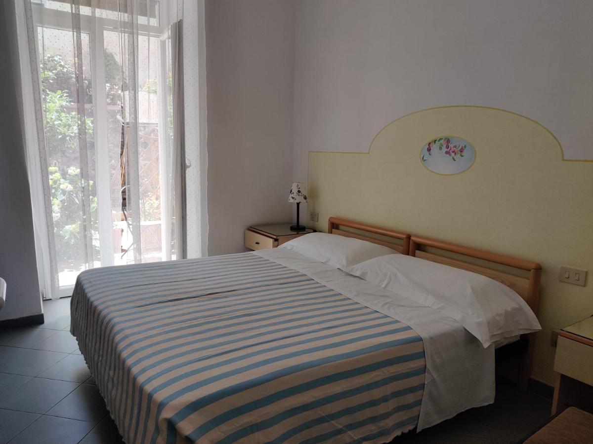 Hotel Villa Cecilia Ischia Esterno foto