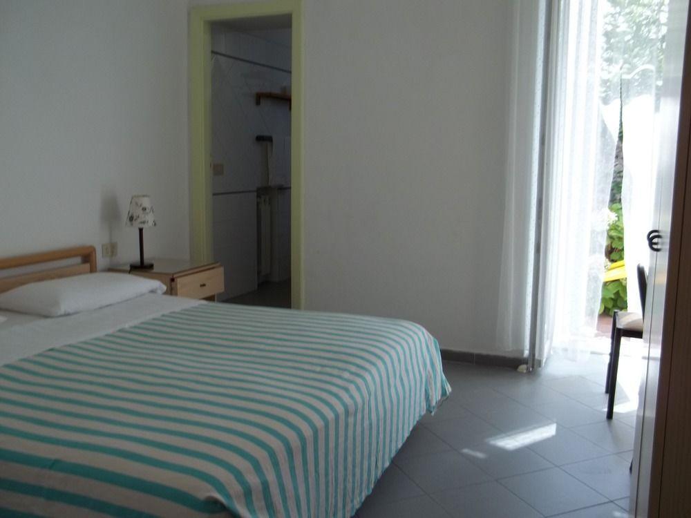 Hotel Villa Cecilia Ischia Esterno foto
